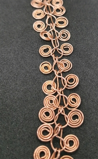 Egyptian_coil_copper_bracelet_back_x200.jpg